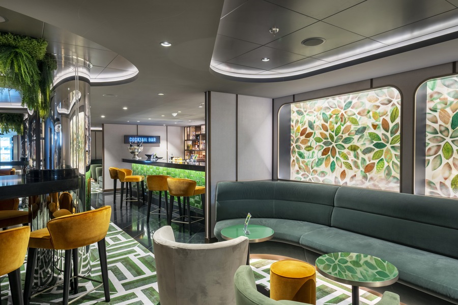 MSC Cruises MSC Seashore Cocktail Bar 1.jpg